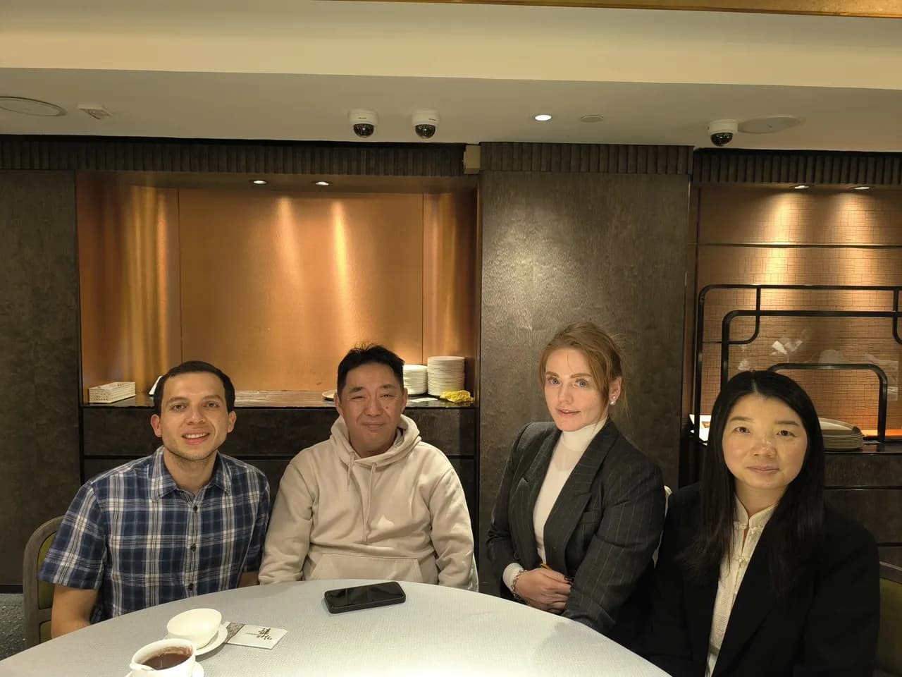 Martínez Díaz & Asociados en Hong Kong RAE